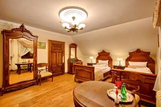 Курортные отели Pałac Tłokinia Калиш Двухместный номер Делюкс с 1 кроватью или 2 отдельными кроватями-3